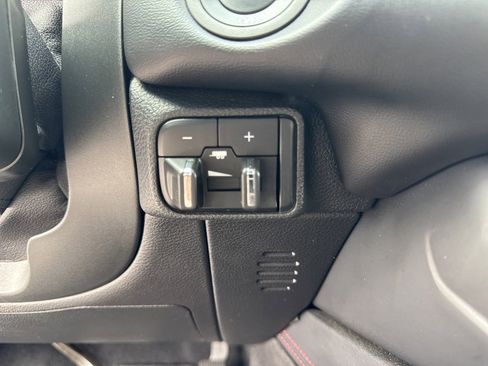 Used 2023 Dodge Durango GT image 50