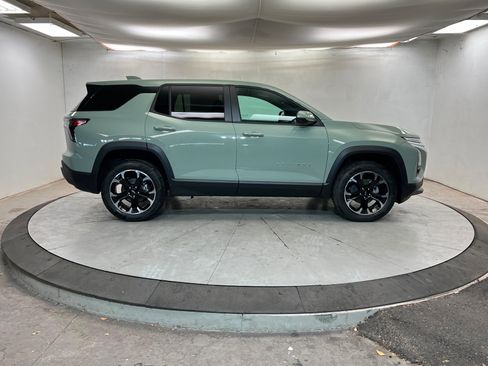 New 2026 Chevrolet Equinox LT w/ Convenience Package II image 7