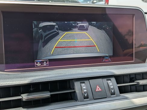 Used 2020 Lexus ES 350 w/ Accessory Package FWD image 34