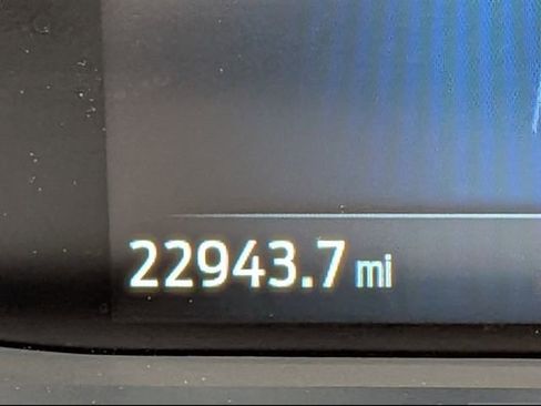 Used 2025 Ford Escape ST-Line image 31