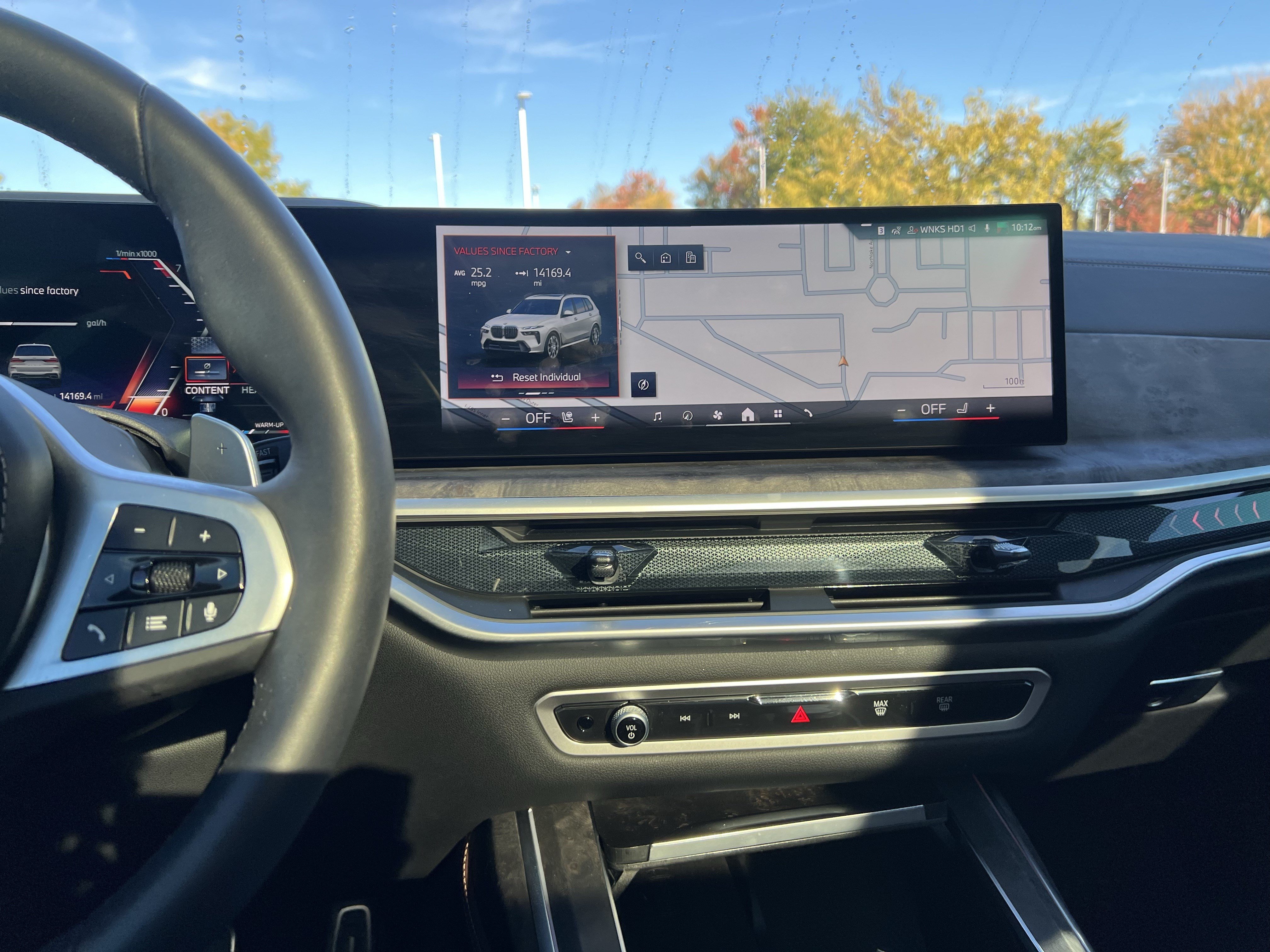 Certified 2026 BMW X7 xDrive40i w/ M Sport Package AWD/4WD image 31