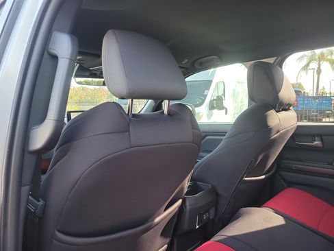 Used 2025 Toyota Tacoma TRD Sport RWD image 13