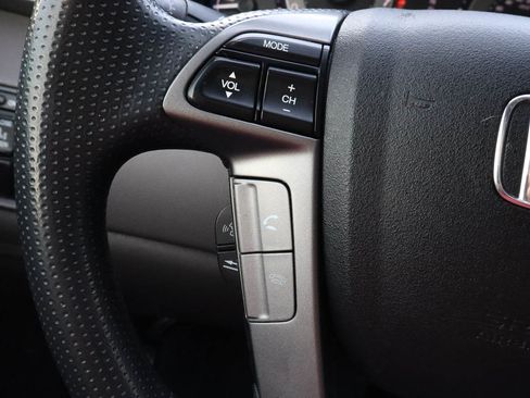 Used 2013 Honda Odyssey EX image 27