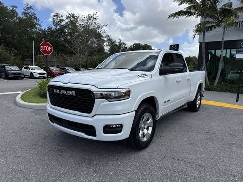 Used 2025 RAM 1500 Big Horn AWD/4WD image 9