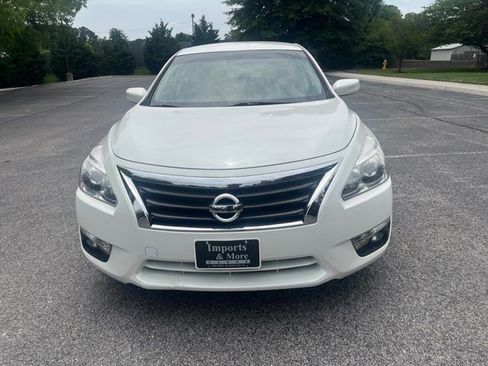 Used 2015 Nissan Altima 2.5 SV FWD image 18