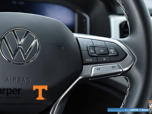 Used 2023 Volkswagen Atlas Cross Sport SE w/ Black Wheel Package image 22