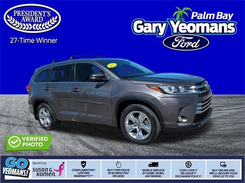 Used 2017 Toyota Highlander Limited image 1