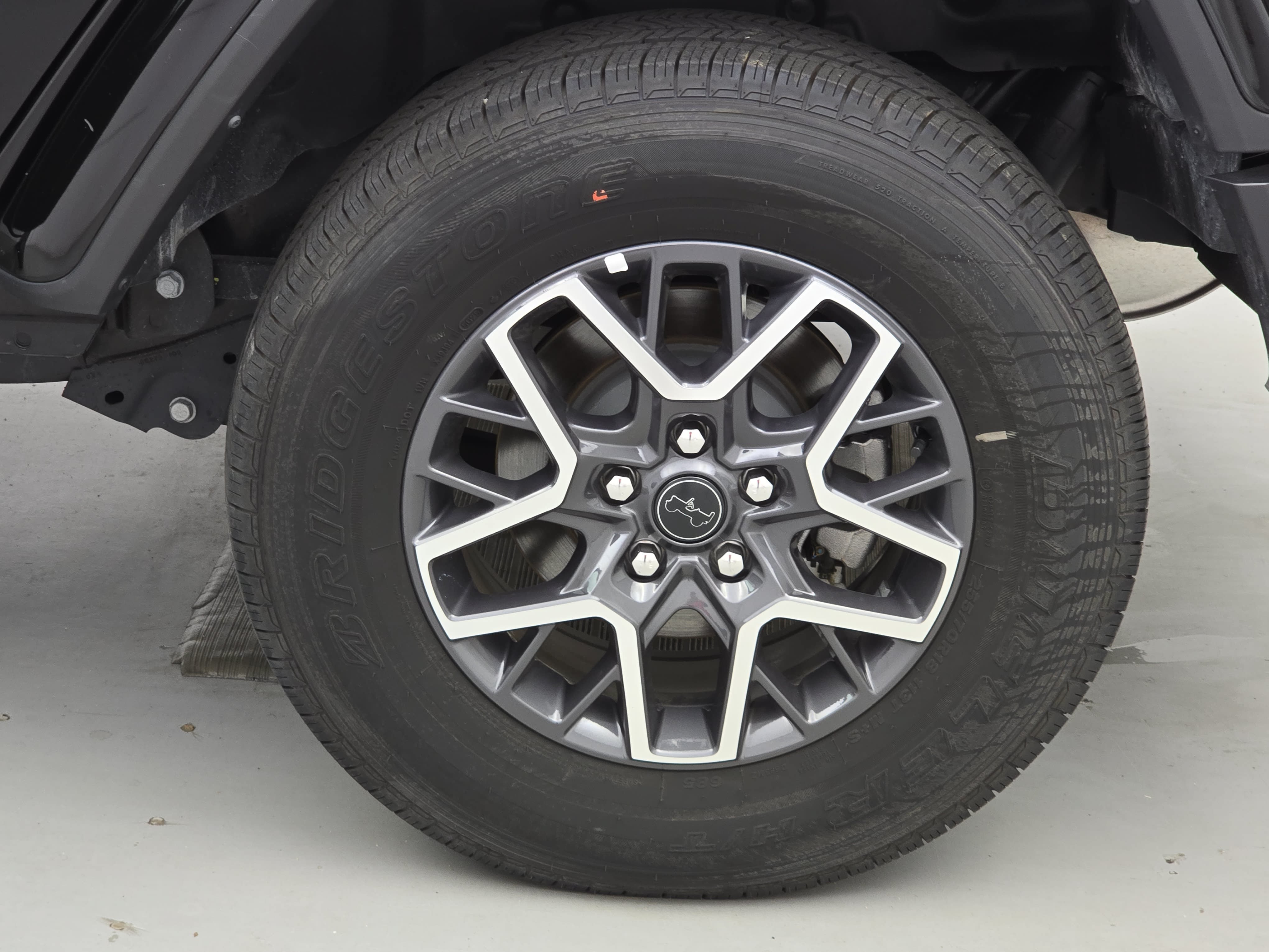 Used 2026 Jeep Wrangler Unlimited Sahara AWD/4WD image 33