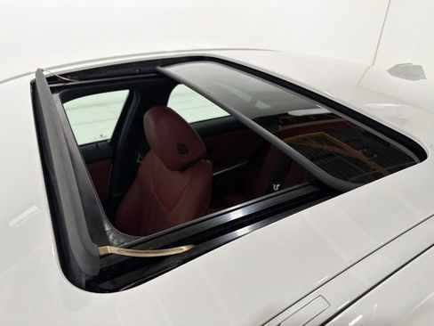 Certified 2024 BMW 330i xDrive Sedan w/ M Sport Package AWD/4WD image 27