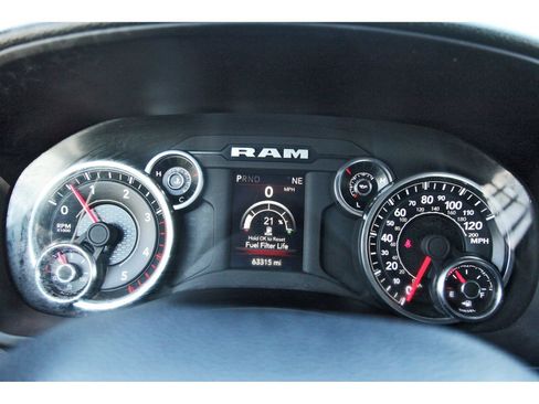 Used 2024 RAM 5500 Tradesman w/ Chrome Appearance Group image 18