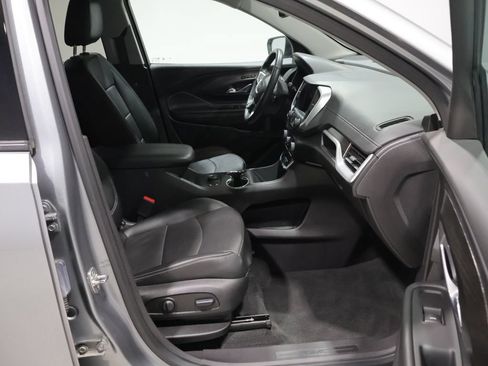 Used 2024 GMC Terrain SLT AWD/4WD image 21