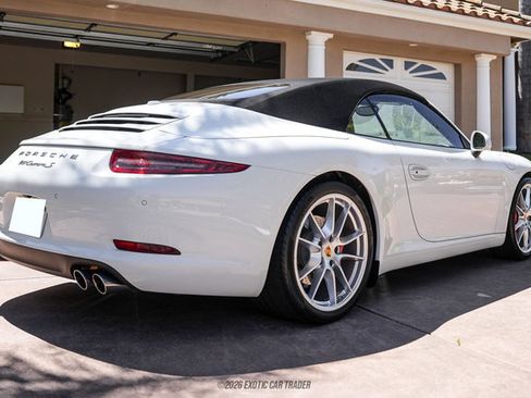 Used 2015 Porsche 911 Carrera S RWD image 17