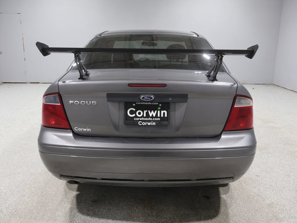Used 2007 Ford Focus S FWD image 16