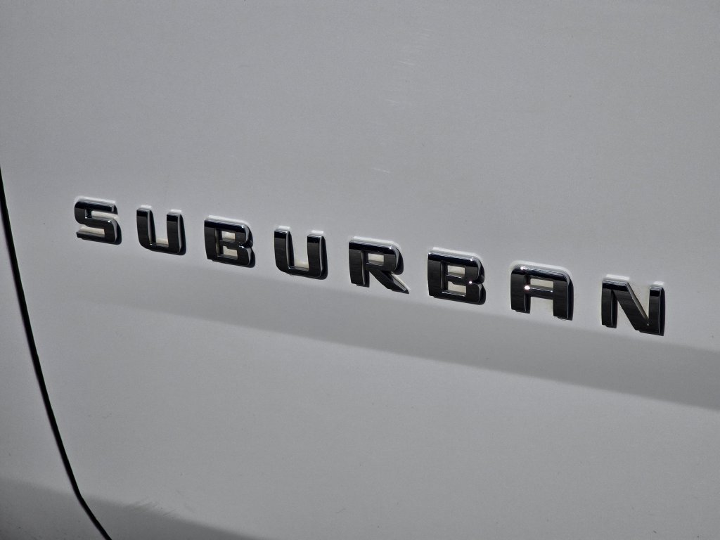 Used 2019 Chevrolet Suburban LT AWD/4WD image 12