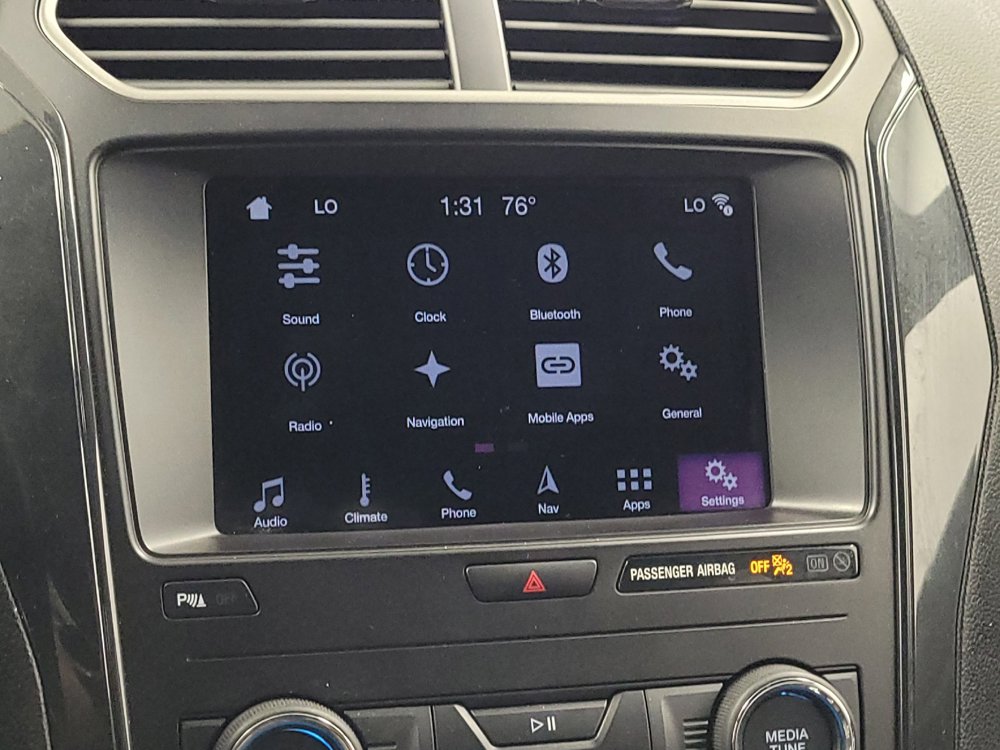 Used 2019 Ford Explorer XLT w/ Equipment Group 202A FWD image 25
