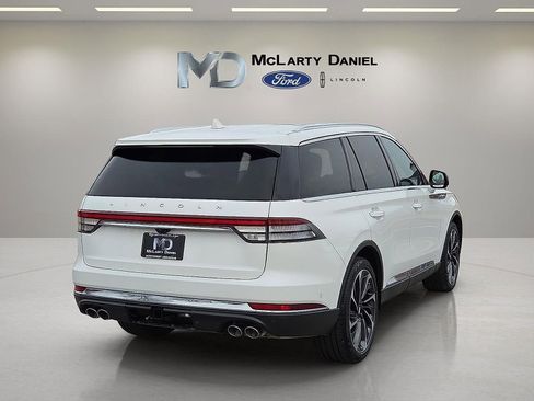 Used 2021 Lincoln Aviator Reserve w/ Equipment Group 202A image 5
