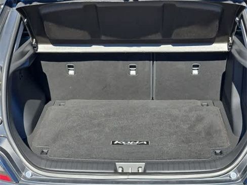 Used 2022 Hyundai Kona Limited image 33
