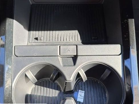 Used 2025 Toyota Prius Limited image 46