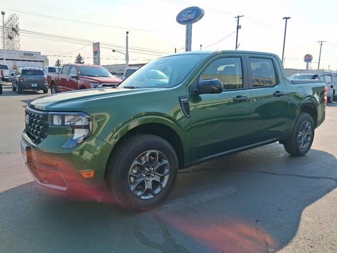 Used 2025 Ford Maverick XLT w/ XLT Luxury Package image 7