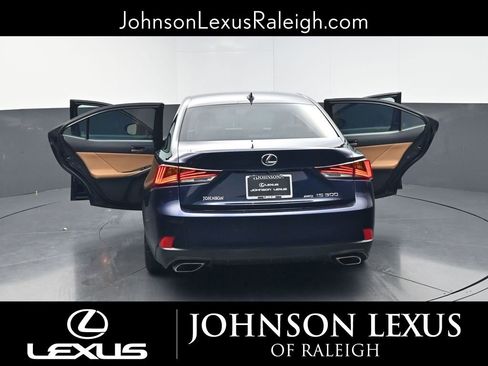 Used 2018 Lexus IS 300 AWD w/ Comfort Package image 8