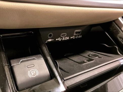 Used 2023 Subaru Outback Limited image 33