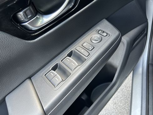 Used 2025 Honda CR-V EX-L image 23