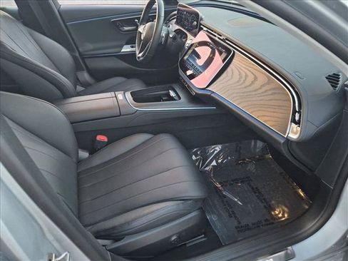 Certified 2024 Mercedes-Benz E 350 4MATIC Sedan image 21