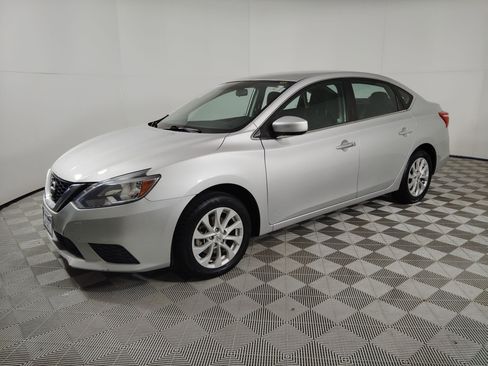 Used 2018 Nissan Sentra SV image 19