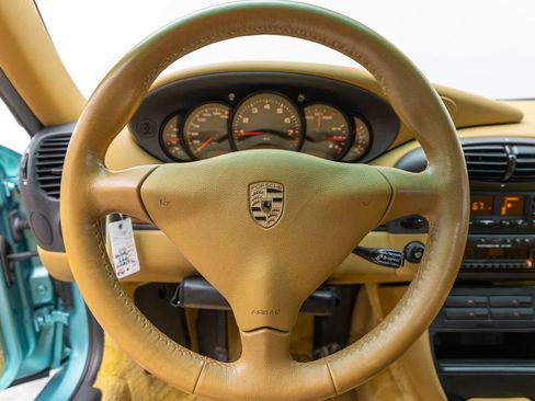 Used 1999 Porsche 911 Cabriolet image 15