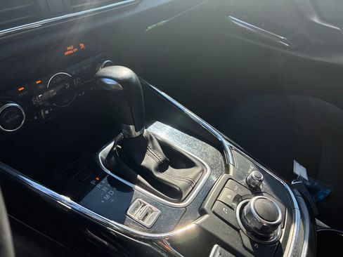 Used 2018 MAZDA CX-9 Sport AWD/4WD image 26