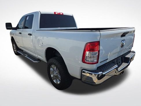Used 2024 RAM 2500 Big Horn w/ Off Road Package AWD/4WD image 10
