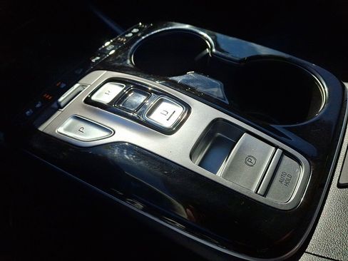 Used 2024 Hyundai Tucson Limited image 15