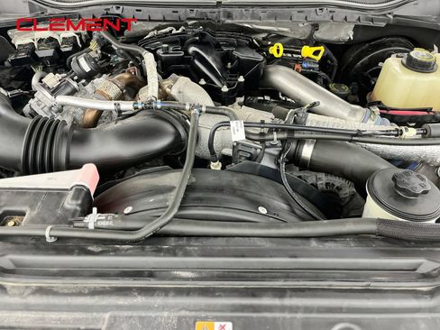 Used 2017 Ford F250 Lariat w/ Chrome Package AWD/4WD image 37