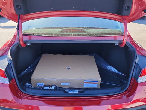 New 2026 Hyundai Elantra Sport image 4