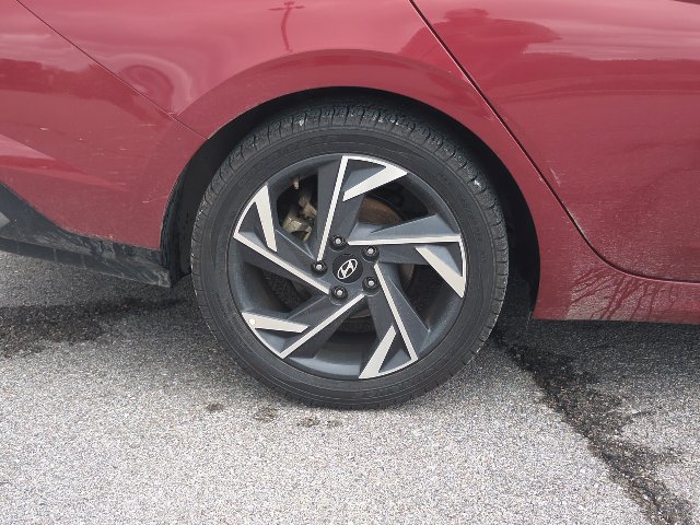 Used 2024 Hyundai Elantra Limited FWD image 33