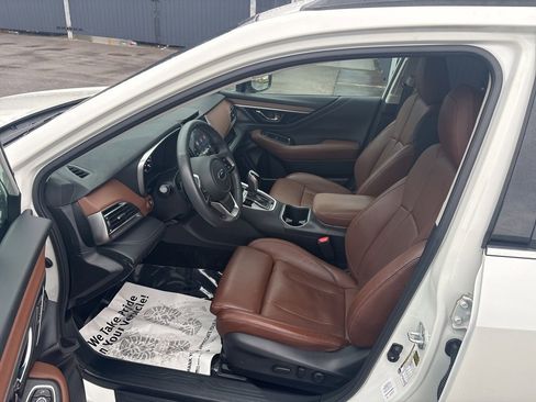 Certified 2022 Subaru Outback Touring image 9