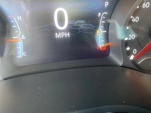 Used 2023 Jeep Compass Trailhawk AWD/4WD image 14