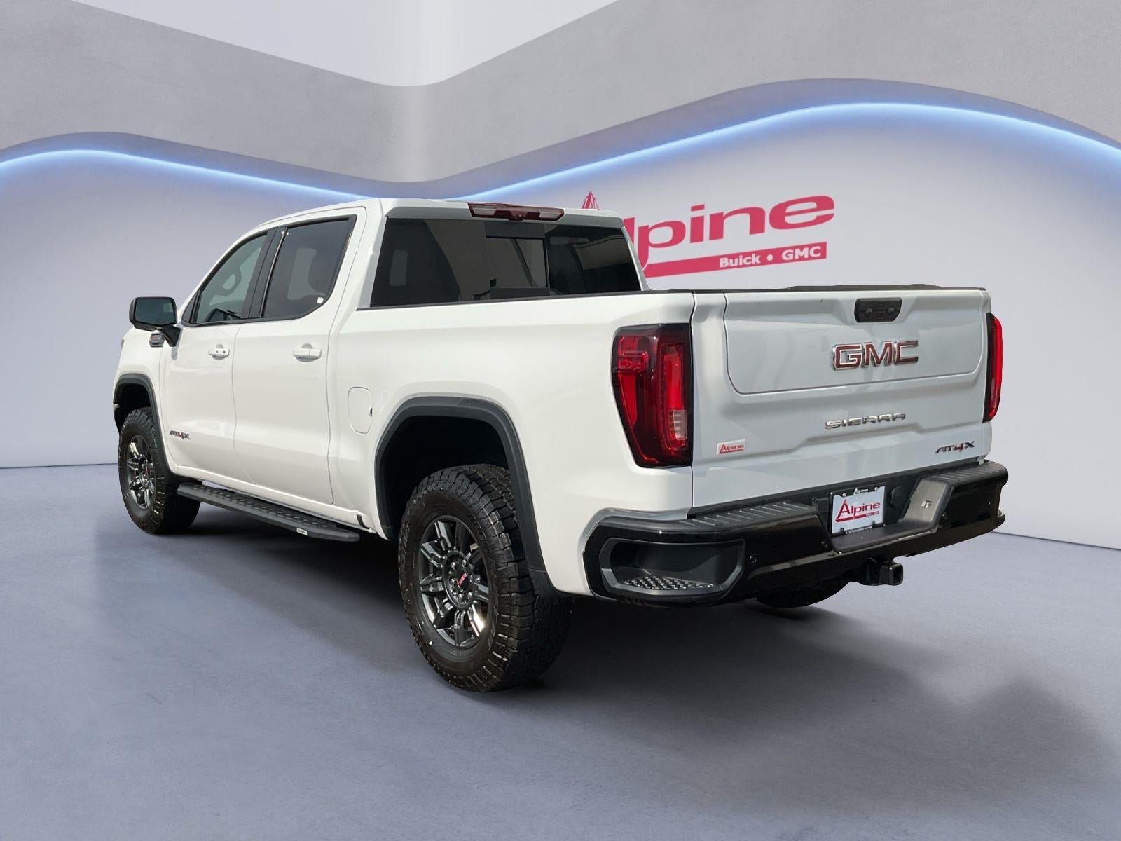 Used 2024 GMC Sierra 1500 AT4X AWD/4WD image 3