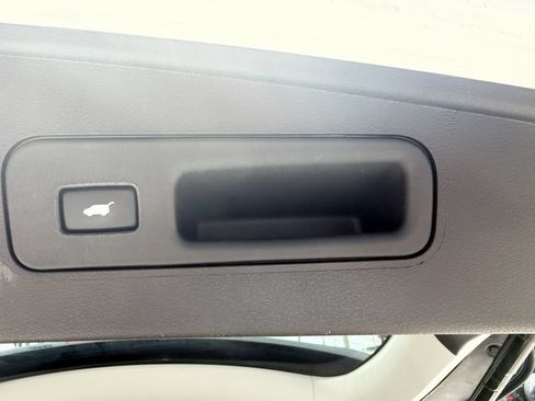 Used 2020 Acura MDX w/ Technology Package FWD image 16