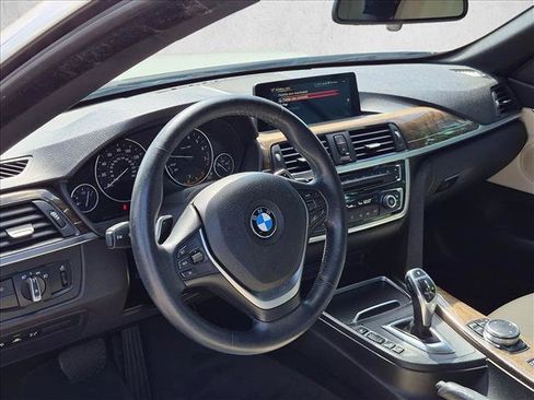 Used 2016 BMW 428i xDrive Convertible AWD/4WD image 9