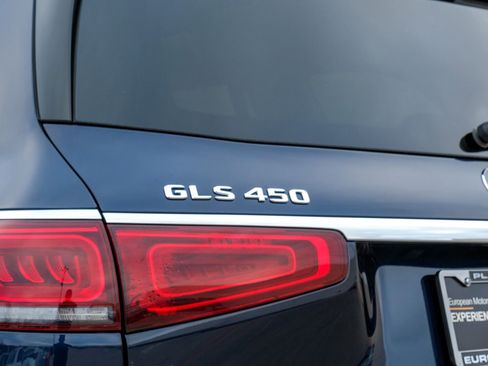 Used 2021 Mercedes-Benz GLS 450 4MATIC image 60