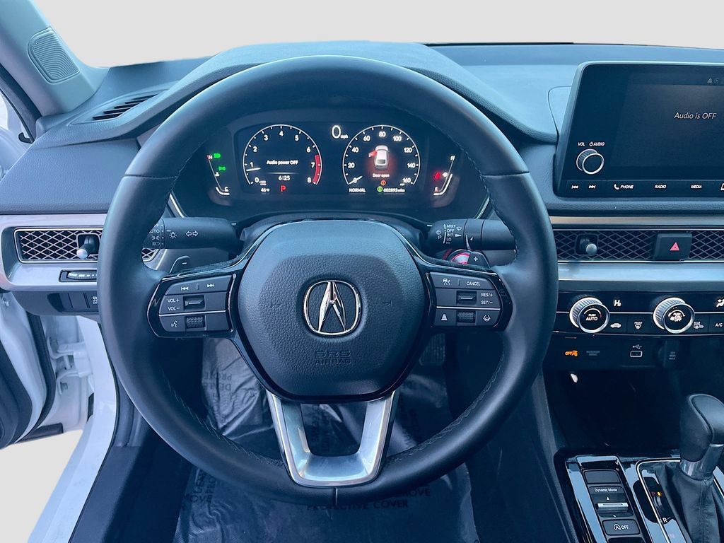 Used 2025 Acura Integra FWD image 11