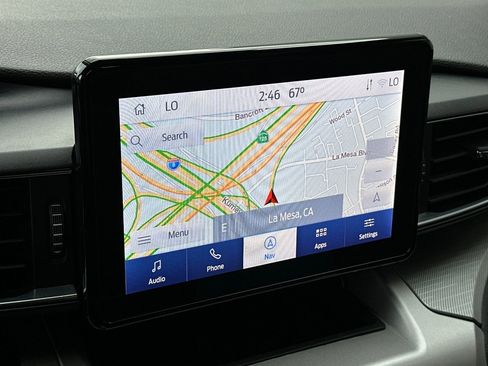 Certified 2022 Ford Explorer XLT w/ Equipment Group 202A image 19