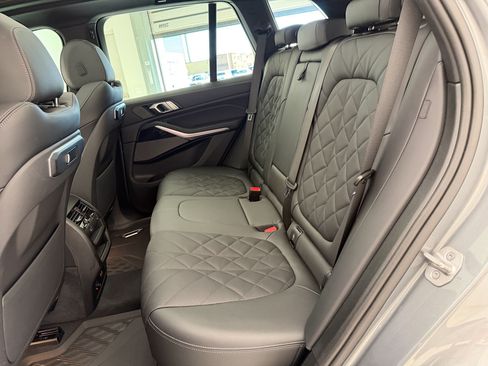 Certified 2024 BMW X5 xDrive40i w/ M Sport Package AWD/4WD image 22