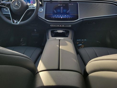 New 2026 Mercedes-Benz E 350 Sedan image 9