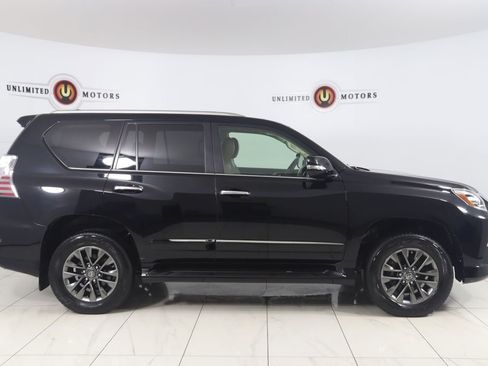 Used 2019 Lexus GX 460 Premium AWD/4WD image 2
