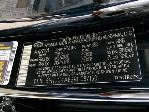 Used 2024 Hyundai Santa Cruz SEL w/ Activity Package FWD image 32