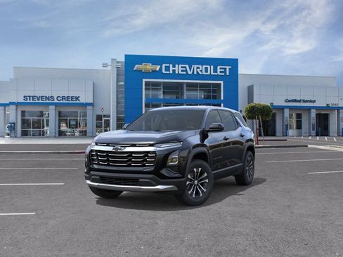 New 2027 Chevrolet Equinox LT w/ Convenience Package II FWD image 8