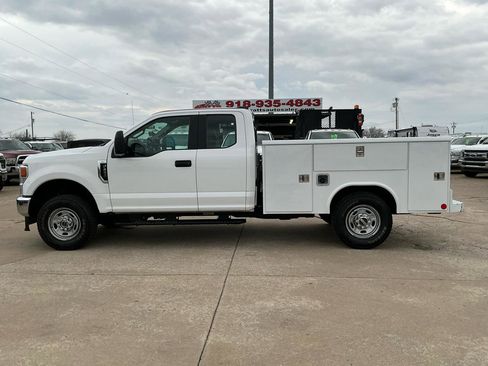 Used 2021 Ford F250 XL w/ Power Equipment Group image 1