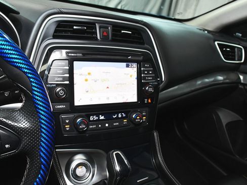 Used 2019 Nissan Maxima 3.5 SL w/ Floor Mat Group image 35